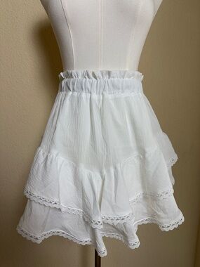 White Tiered Ruffle Mini Skort